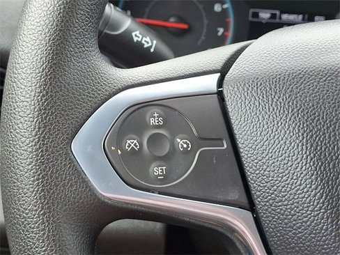 Used 2021 Chevrolet Traverse LS image 22