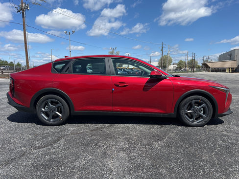 New 2025 Kia K4 LXS image 9