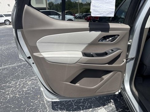 Used 2019 Chevrolet Traverse Premier w/ Driver Confidence II Package image 13