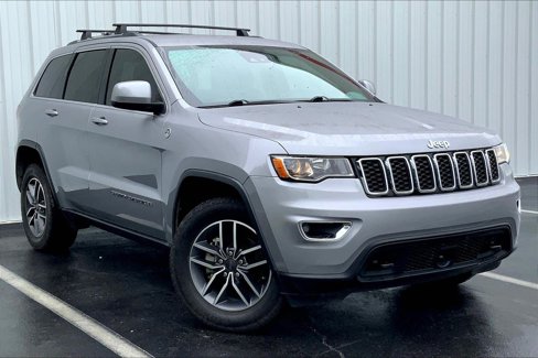 Used 2020 Jeep Grand Cherokee Laredo w/ Quick Order Package 2BN North image 32