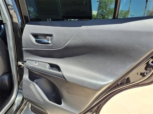 Used 2023 Toyota Venza Limited image 20