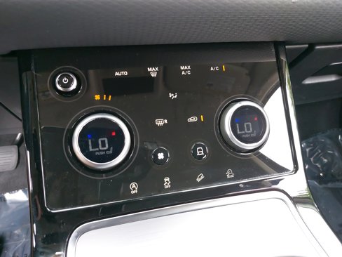 Used 2023 Land Rover Range Rover Evoque S image 22