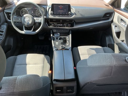 Used 2021 Nissan Rogue SV image 15