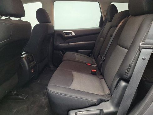 Used 2020 Nissan Pathfinder S image 18