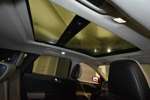 Used 2020 Ford Escape SEL image 17