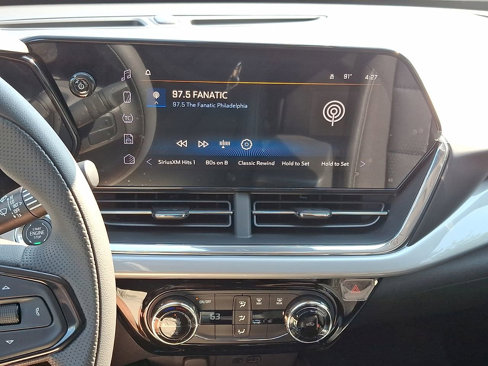 New 2025 Chevrolet Trax LT image 16