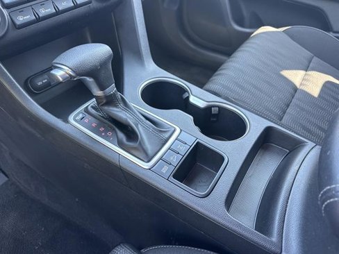 Used 2017 Kia Sportage LX image 16