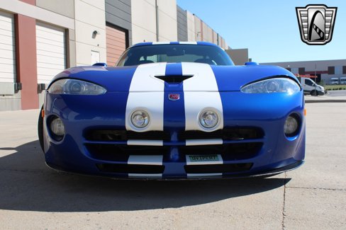 Used 1997 Dodge Viper GTS image 9