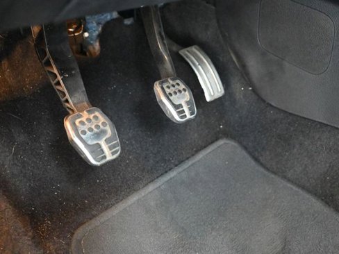 Used 2018 Ford Focus ST image 23