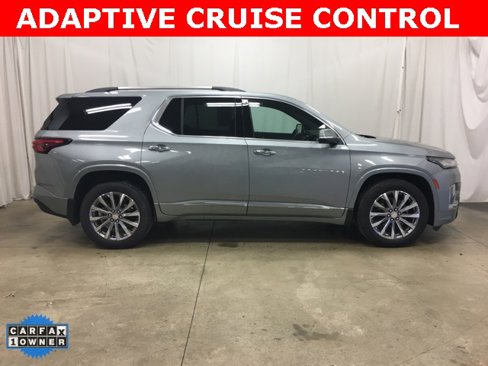 Used 2023 Chevrolet Traverse Premier w/ LPO, Floor Liner Package image 2