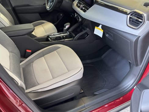 New 2025 Chevrolet TrailBlazer LT w/ Convenience Package image 23