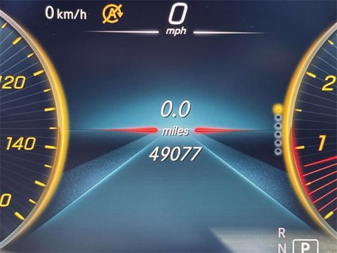 Certified 2021 Mercedes-Benz GLC 300 4MATIC image 2