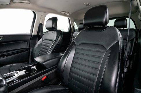 Used 2017 Ford Edge SEL w/ Equipment Group 201A image 8