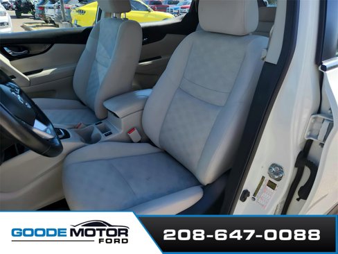 Used 2018 Nissan Rogue Sport SV w/ SV All-Weather Package image 10