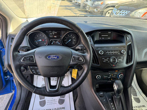 Used 2018 Ford Focus SE w/ Cold Weather Package image 8