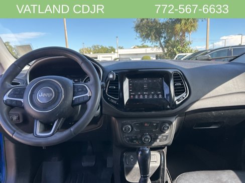 Certified 2021 Jeep Compass Latitude image 11