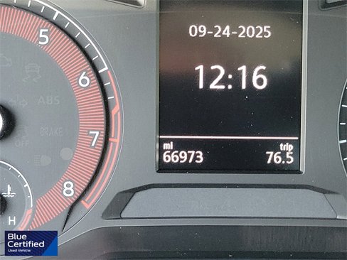 Used 2020 Volkswagen Jetta image 9