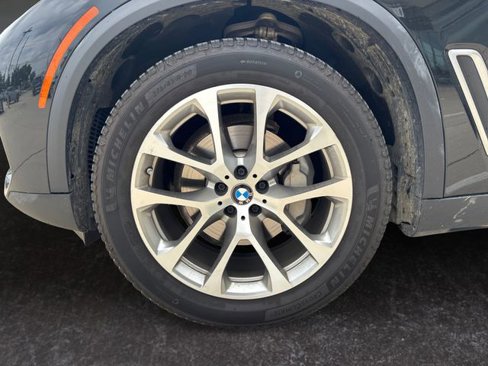 Used 2020 BMW X5 xDrive40i w/ Premium Package image 29