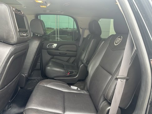 Used 2014 Cadillac Escalade Platinum image 6