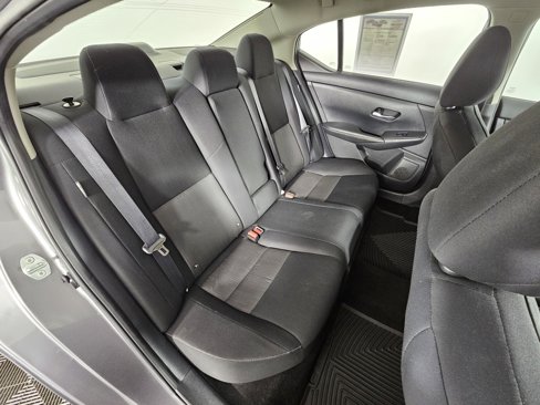 Used 2022 Nissan Sentra SV image 16
