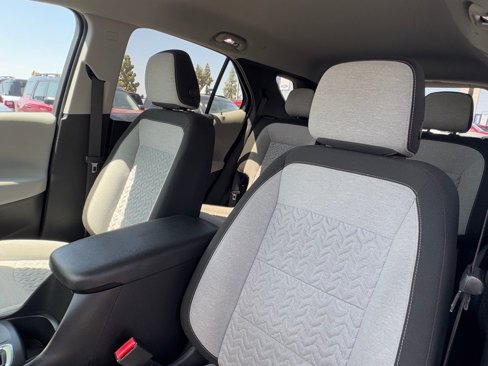 Used 2023 Chevrolet Equinox LT image 19
