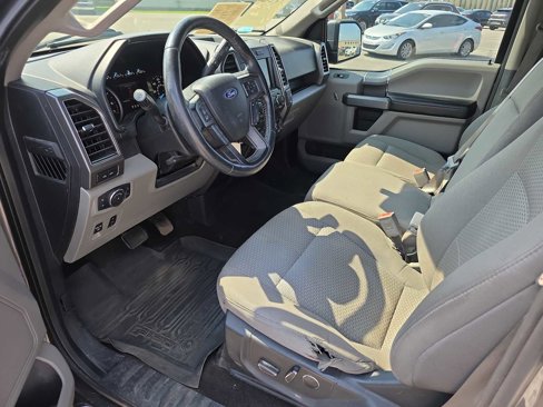 Used 2018 Ford F150 XLT w/ Equipment Group 302A Luxury image 9