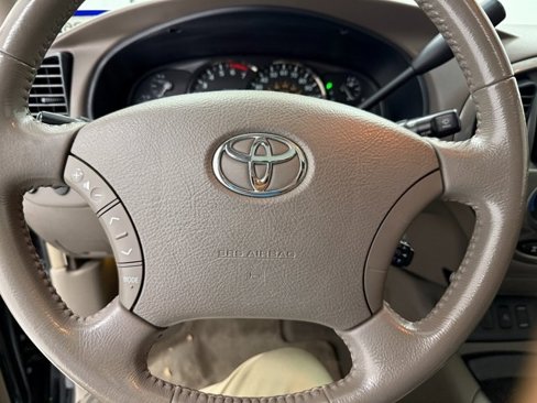 Used 2006 Toyota Sequoia Limited image 14