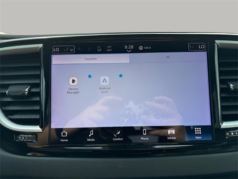 Used 2022 Chrysler Pacifica Touring-L image 13