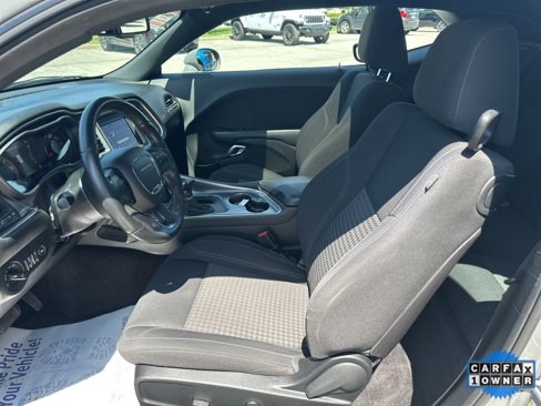 Used 2018 Dodge Challenger SXT w/ Blacktop Package image 2