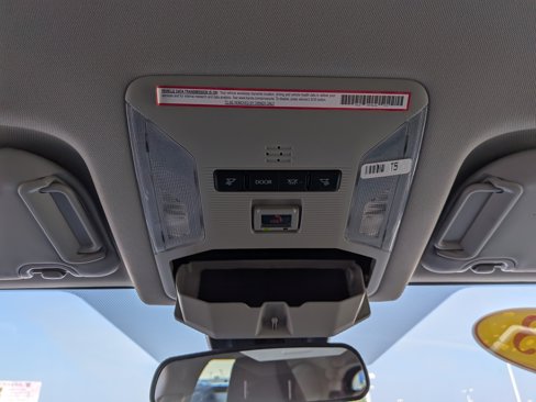 Used 2023 Toyota RAV4 XLE image 31