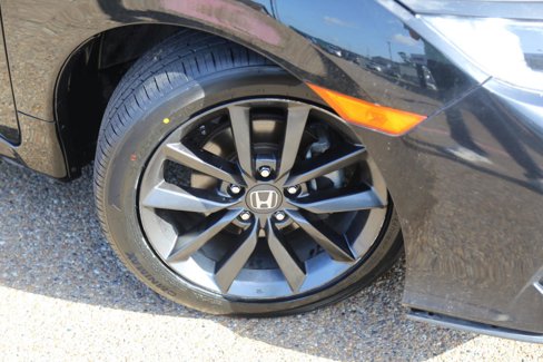 Used 2020 Honda Civic EX image 9