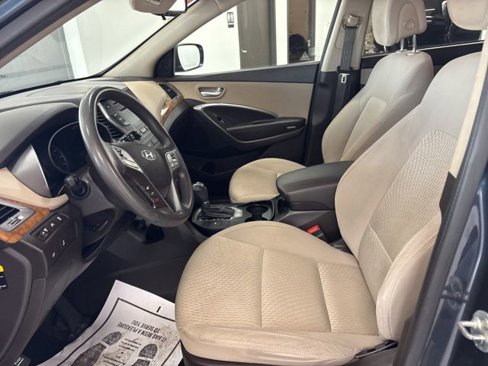 Used 2015 Hyundai Santa Fe GLS image 14