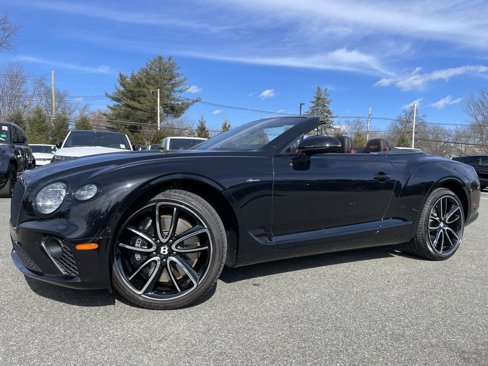 Used 2023 Bentley Continental GT Azure image 34
