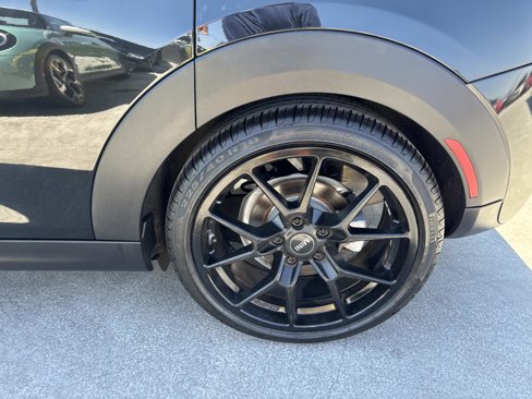 Used 2016 MINI Cooper S image 8