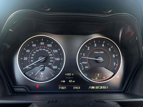Used 2016 BMW M235i Convertible image 15