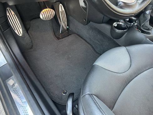Used 2010 MINI Cooper S w/ Sport Pkg image 14