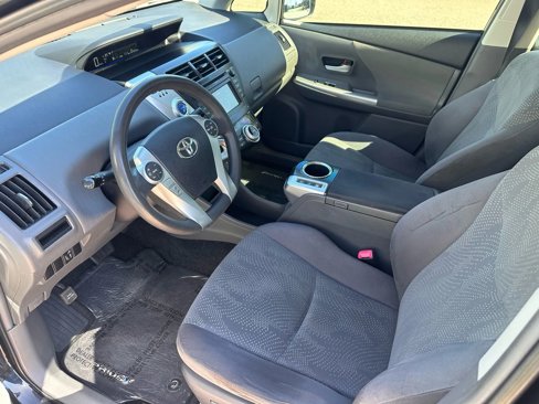 Used 2013 Toyota Prius V Two image 10