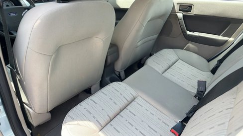 Used 2008 Ford Focus SE image 11