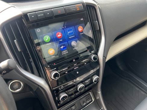 Used 2022 Subaru Ascent Limited w/ Technology Package image 17