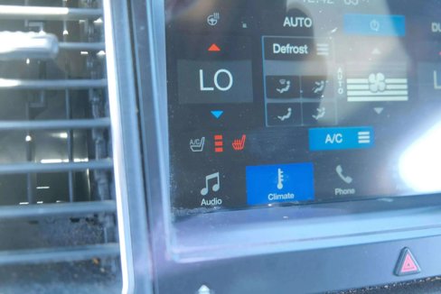 Used 2017 Ford Taurus SHO image 35