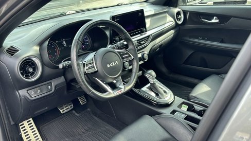 Used 2022 Kia Forte GT-Line w/ GT-Line Premium Package image 27
