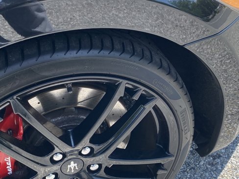 Used 2018 Maserati GranTurismo Sport image 15