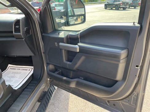 Used 2018 Ford F150 XLT w/ Equipment Group 302A Luxury image 27