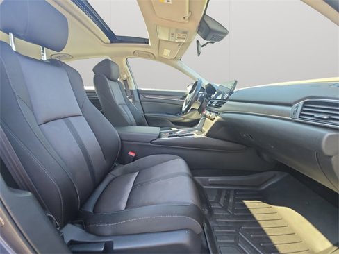 Used 2019 Honda Accord EX image 14