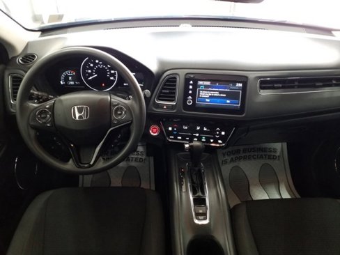 Used 2021 Honda HR-V EX image 3