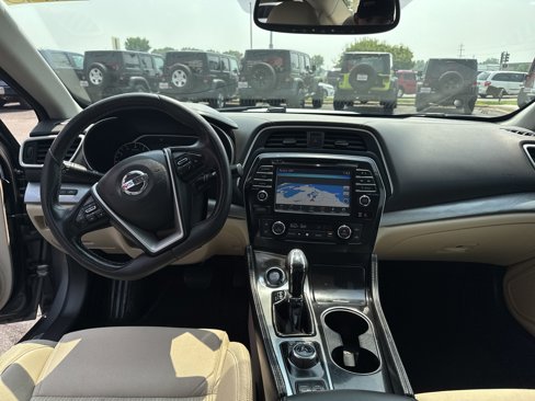 Used 2016 Nissan Maxima 3.5 S image 18