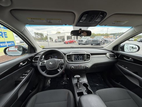 Used 2020 Kia Sorento LX image 20