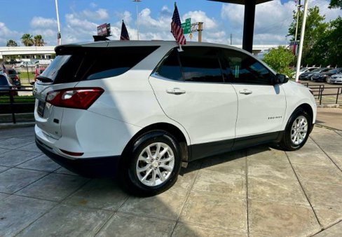 Used 2019 Chevrolet Equinox LT image 3