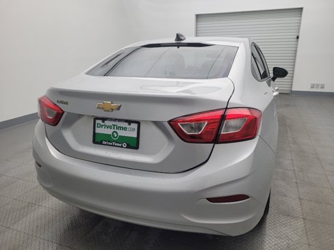 Used 2019 Chevrolet Cruze LS w/ LS Convenience Package image 7