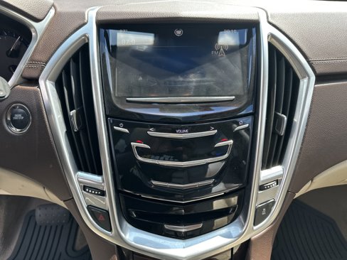 Used 2014 Cadillac SRX Luxury w/ Driver Awareness Package image 28